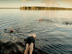 BRA1004Swimming.jpg