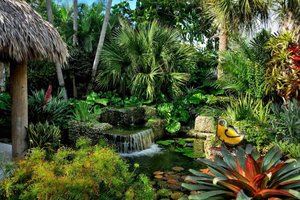 OA16-Craig-Reynolds-Landscape-Architecture_Gorgeous-Garden_2.jpg.rend.hgtvcom.1280.853.jpeg