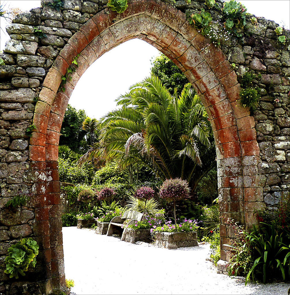 abbey-arch.jpg