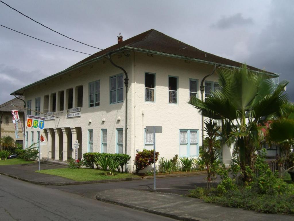 Hilo02.thumb.jpg.00947e5d594d25d0f289221e65cc4c46.jpg