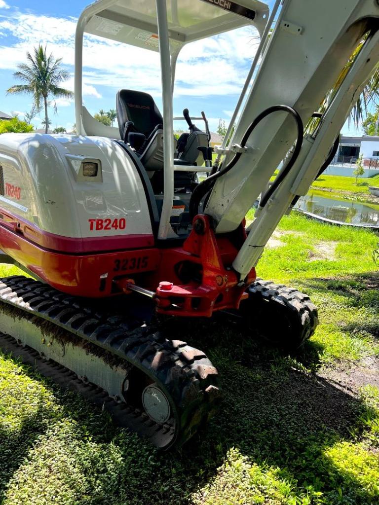 Palmmovingdigger01070-18-24.thumb.JPG.ec1958c0f9dbdf73b027c7915d69b50e.JPG