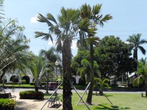 post-1349-080747100 1335717782_thumb.jpg