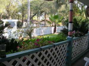 post-594-009008300 1316743970_thumb.jpg